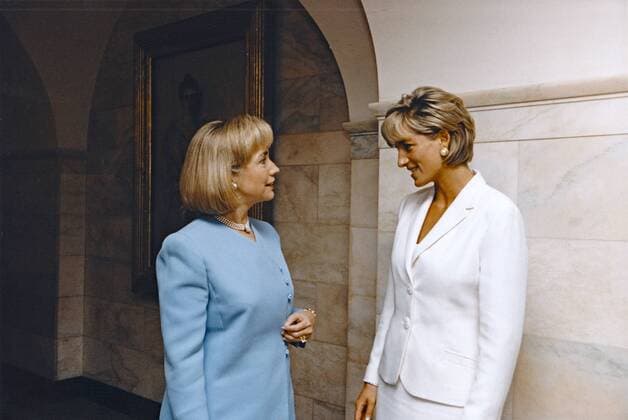 April 18, 2014 - Washington, District Of Columbia, U.S - FILE PHOTO: First lady Hillary Rodham Clinton, left, meets with Princess Diana of the United Kingdom at the White House in Washington, D.C., Wednesday, June 18, 1997.  - ZUMAp12