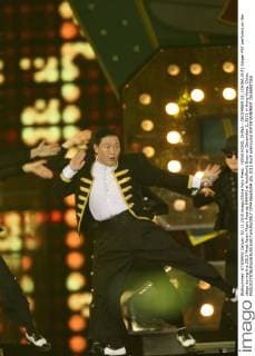 HONG KONG, CHINA - DECEMBER 02: (CHINA OUT) Singer PSY performs on the stage during the 2015 Mnet Asian Music Awards (MAMA) at AsiaWorld-Expo on December 2, 2015 in Hong Kong, China.  CFP476669254