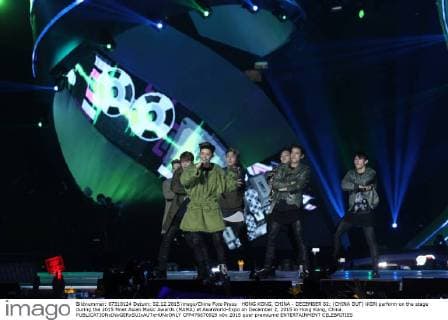 HONG KONG, CHINA - DECEMBER 02: (CHINA OUT) iKON perform on the stage during the 2015 Mnet Asian Music Awards (MAMA) at AsiaWorld-Expo on December 2, 2015 in Hong Kong, China.  CFP476670929