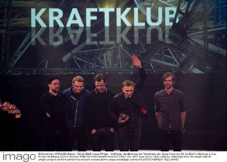 Kraftklub, die Band bei der Verleihung der 1Live Krone am 03.12.2015 in Bochum 1 Live Krone Verleihung 2015 in Bochum 
