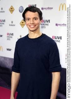 Alle Farben bei der Verleihung der 1LIVE Krone 2015 in der Jahrhunderthalle. Bochum, 03.12.2015 Foto:xS.xGabschx xFuturexImage