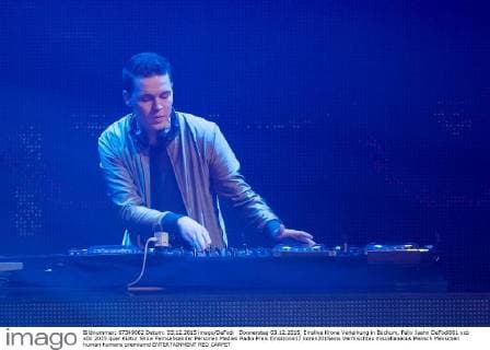 Donnerstag 03.12.2015, Einslive Krone Verleihung in Bochum, Felix Jaehn DeFodi001