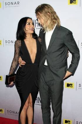 LOS ANGELES - DEC 4: Vanessa Hudgens, Austin Butler at the he Shannara Chronicles at the iPic Theaters on December 4, 2015 in Los Angeles, CA  HPA