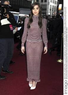 Hailee Steinfeld beim Billboard Women in Music Event im Cipriani 42nd Street. New York, 12.12.2015 Foto:xD.xVanxTinex xFuturexImage