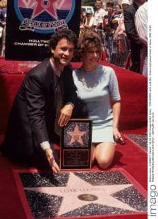 TOM HANKS with wife Rita Wilson.Hollywood Walk of Fame 1992.l3483. - ZUMAg49