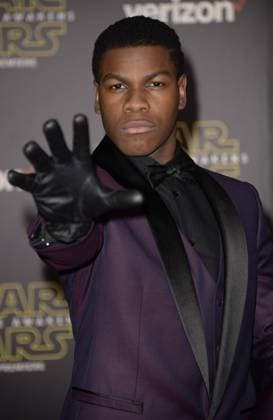 Themen der Woche Cast member John Boyega attends the premiere of the film Star Wars: The Force Awakens held in the Hollywood section of Los Angeles on December 14, 2015.  LAP20151214144 PHILxMcCARTEN