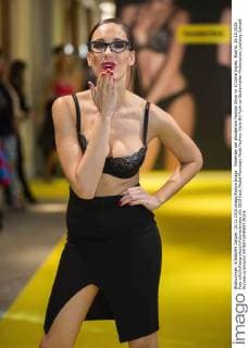 Model bei der Wonderbra Fashion Show im El Corte Ingles. Madrid, 15.12.2015 Foto:xDyDxFotografosx xFuturexImage