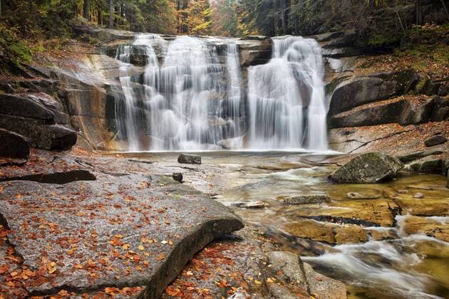 Czech Republic, Krkonose Mountains, Mumlava waterfall in autumn  ABOF000055