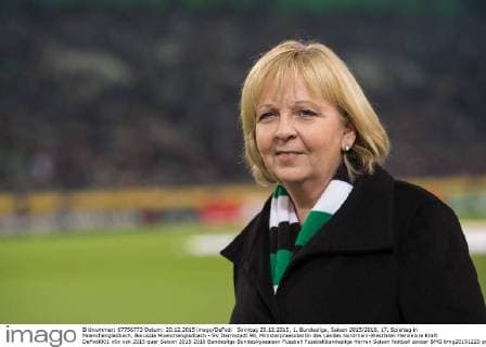 Sonntag 20.12.2015, 1. Bundesliga, Saison 2015 2016, 17. Spieltag in Moenchengladbach, Borussia Moenchengladbach - SV Darmstadt 98, Ministerpraesidentin des Landes Nordrhein-Westfalen Hannelore Kraft DeFodi001