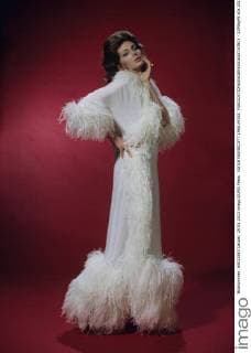 GAYLE HUNNICUTT 1968.v9352. - ZUMAg49