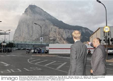 Sept. 25, 2013 - Gibraltar, Gibraltar, UK - Gibraltar, UK. EU Inspectors arrived at the Gibraltar border this morning in order to probe claims of harassment by Spain over its border checks. Photo credit : Donovan Torres LNP  - ZUMAtio