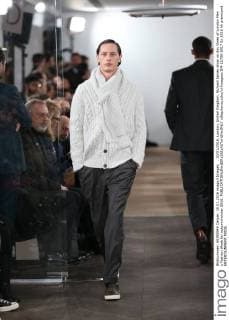 . 10 01 2016. London, United Kingdom. Richard James show on day three of London Men s Fashion Week for autumn winter 2016.  xStephenxLockx xi-Imagesx IIM-11706-0017