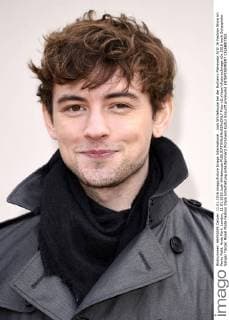 Josh Whitehouse bei der Burberry Menswear A W 16 Fashion Show im Perks Field, Hyde Park. London, 11.01.2016 Josh Whitehouse  Foto:xS.xVasx xFuturexImage