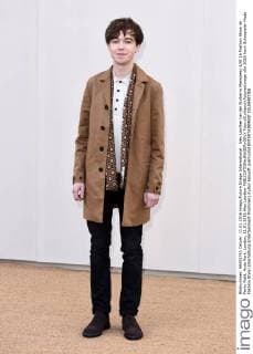 Alex Lawther bei der Burberry Menswear A W 16 Fashion Show im Perks Field, Hyde Park. London, 11.01.2016 Alex Lawther  Foto:xS.xVasx xFuturexImage