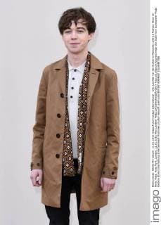 Alex Lawther bei der Burberry Menswear A W 16 Fashion Show im Perks Field, Hyde Park. London, 11.01.2016 Alex Lawther  Foto:xS.xVasx xFuturexImage