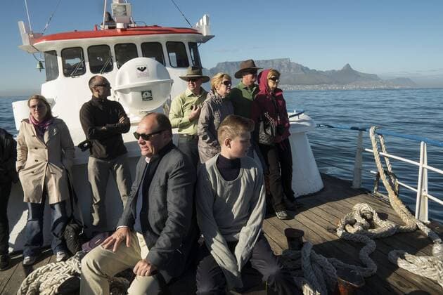 IMAGO History, Ende der Apartheid in Südafrika: 1990-1994 Sept. 2, 2012 - Cape Town, Western Cape, South Africa - Tourists take the boat ride from Cape Town Harbour to Robben Island where Nelson Mandela was imprisoned for 18 years before he was released then becomoing the first black president of South Africa. Photographs taken in South Africa on 9 2 2012 by Anacleto Rapping  - ZUMAn11