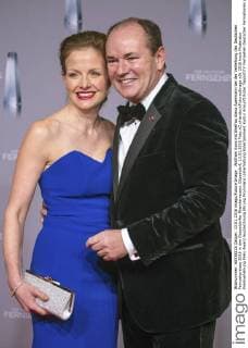 Wolfram Kons mit Ehefrau Alexa Apermann bei der Verleihung des Deutschen Fernsehpreises 2016 in den Düsseldorfer Rheinterrassen. Düsseldorf, 13.01.2016 Foto:xC.xHardtx xFuturexImage