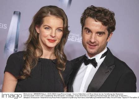 Yvonne Catterfeld und Oliver Wnuk bei der Verleihung des Deutschen Fernsehpreises 2016 in den Düsseldorfer Rheinterrassen. Düsseldorf, 13.01.2016 Foto:xC.xHardtx xFuturexImage