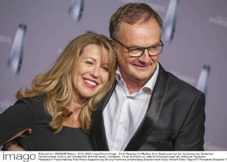 Frank Plasberg mit Ehefrau Anne Gesthuysen bei der Verleihung des Deutschen Fernsehpreises 2016 in den Düsseldorfer Rheinterrassen. Düsseldorf, 13.01.2016 Foto:xC.xHardtx xFuturexImage