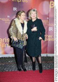 Michaela May und Jutta Speidel Verleihung des Bayerische Filmpreis 2015 Preis, Auszeichnung, Ehrung Prinzregententheater München 15. Januar 2016