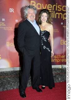 Volker Brandt mit Lebensgefährtin Verleihung des Bayerische Filmpreis 2015 Preis, Auszeichnung, Ehrung Prinzregententheater München 15. Januar 2016