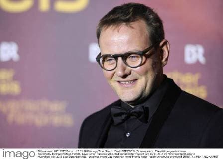David STRIESOW (Schauspieler) , Einzelbild,angeschnittenes Einzelmotiv,Portraet,Portrait,Porträt. Bayerischer Filmpreis 2016-Red Carpet,Roter Teppich,am 15.01.2016 im Prinzregententheater in Muenchen.