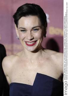 Christiane PAUL (Schauspielerin), Einzelbild,angeschnittenes Einzelmotiv,Portraet,Portrait,Porträt. Bayerischer Filmpreis 2016-Red Carpet,Roter Teppich,am 15.01.2016 im Prinzregententheater in Muenchen.