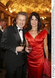 Timothy Peach und Nicola Tiggeler bei der Verleihung des Bayerischen Filmpreises 2015 im Prinzregententheater. München, 15.01.2016 Foto:xS.xGabschx xFuturexImage