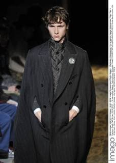Mailänder Modewoche: Ermenegildo Zegna Modenschau Milan Men s Fashion Week Fall Winter 2016 2017. . Ermenegildo Zegna FashionShow. Pictured:Model  RiccardoxGiordano