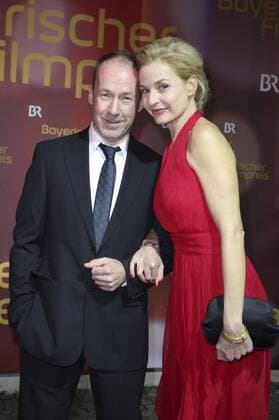 Ulrich Noethen und Franziska Schlattner bei der Verleihung des Bayerischen Filmpreises 2015 im Prinzregententheater. München, 15.01.2016 Foto:xS.xGabschx xFuturexImage