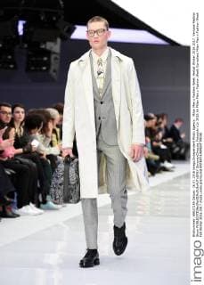 Milan Men s Fashion Week Herbst Winter 2016 2017. Versace Fashion Show  SimonaxChioccia_Fotosicki