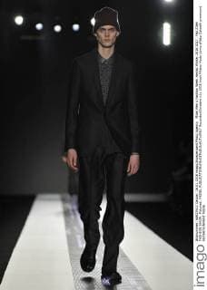 Milan Men s Fashion Week Herbst Winter 2016 2017 . Paz ZIleri FASHION SHOW. Pictured: MODEL  RiccardoxGiordano