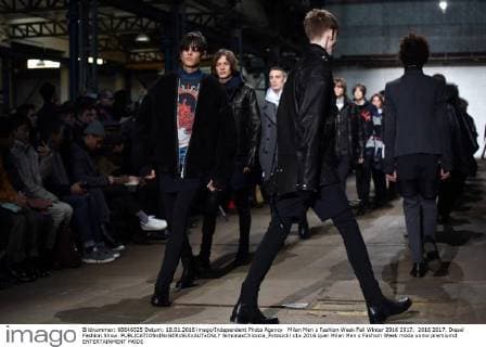 Milan Men s Fashion Week Fall Winter 2016 2017. 2016 2017. Diesel Fashion Show.  SimonaxChioccia_Fotosicki