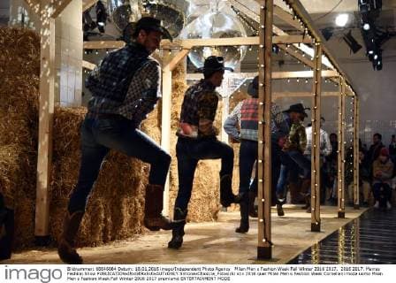 Milan Men s Fashion Week Fall Winter 2016 2017. 2016 2017. Marras Fashion Show  SimonaxChioccia_Fotosicki