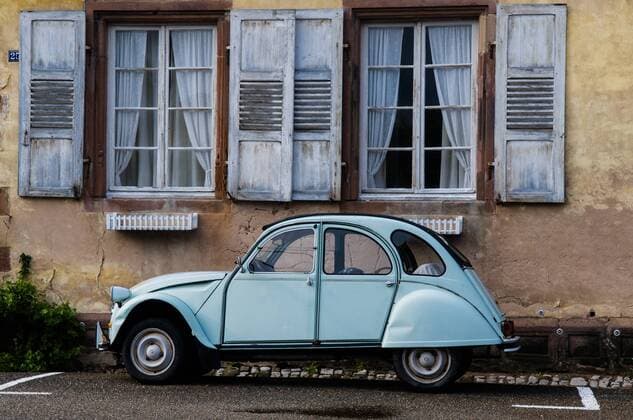 Alter 2CV im Elsass  1074701706