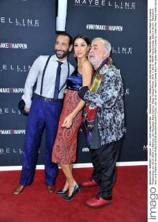 Massimo Sinato, Rebecca Mir und Udo Walz bei der Maybelline New York Make-Up Runway Modenschau am 18.01.2016 im Rahmen der Mercedes-Benz Fashion Week Herbst Winter 2016 in Berlin MBFW Fashionweek 2016 in Berlin- Maybelline New York Make-Up Runway 