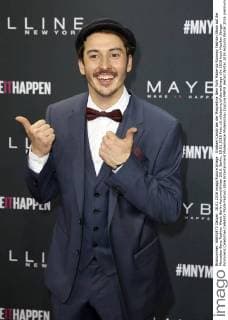 Graham Candy bei der Maybelline New York Make-Up Runway Fashion Show auf der Mercedes-Benz Fashion Week Berlin Autumn Winter 2016. Berlin, 18.01.2016 Foto:xS.xGabschx xFuturexImage