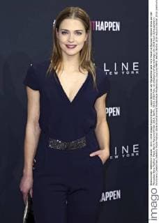 Laura Berlin bei der Maybelline New York Make-Up Runway Fashion Show auf der Mercedes-Benz Fashion Week Berlin Autumn Winter 2016. Berlin, 18.01.2016 Foto:xS.xGabschx xFuturexImage