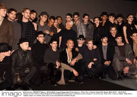 Milan Men s Fashion Week Fall Winter 2016 2017. 2016 2017. Giorgio Armani Fashion Show  SimonaxChioccia_Fotosicki