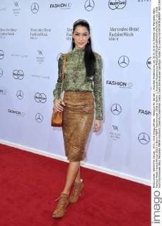 Rebecca Mir bei der L.Hoschek Modenschau am 19.01.2016 im Rahmen der Mercedes-Benz Fashion Week Herbst Winter 2016 in Berlin MBFW Fashionweek 2016 in Berlin- L.Hoschek Modenschau 