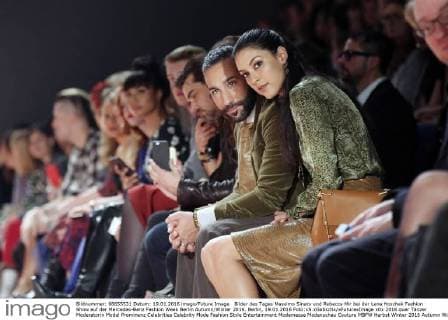 Bilder des Tages Massimo Sinato und Rebecca Mir bei der Lena Hoschek Fashion Show auf der Mercedes-Benz Fashion Week Berlin Autumn Winter 2016. Berlin, 19.01.2016 Foto:xS.xGabschx xFuturexImage