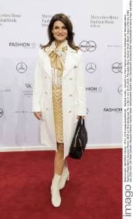Marlene Lufen - Ankunft zur Riani Fashion-Show im Rahmen der Mercedes-Benz Fashion Week Berlin Autumn Winter 2016 am Brandenburger Tor in Berlin am 19.01.2016. Mercedes-Benz Fashion Week Berlin Autumn Winter 2016