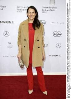 Bettina Zimmermann bei der Marc Cain Fashion Show auf der Mercedes-Benz Fashion Week Berlin Autumn Winter 2016. Berlin, 19.01.2016 Foto:xS.xGabschx xFuturexImage