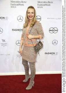 Janin Reinhardt bei der Marc Cain Fashion Show auf der Mercedes-Benz Fashion Week Berlin Autumn Winter 2016. Berlin, 19.01.2016 Foto:xS.xGabschx xFuturexImage