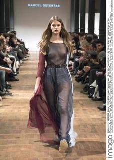 Bilder des Tages Model bei der Marcel Ostertag Fashion Show auf der Mercedes-Benz Fashion Week Berlin Autumn Winter 2016. Berlin, 19.01.2016 Foto:xFredericx xFuturexImage
