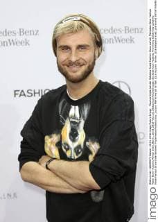Maurice Gajda bei der Rebekka Ruetz Fashion Show auf der Mercedes-Benz Fashion Week Berlin Autumn Winter 2016. Berlin, 20.01.2016 Foto:xS.xGabschx xFuturexImage