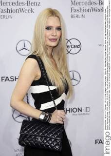 Mirja du Mont bei der Laurel Fashion Show auf der Mercedes-Benz Fashion Week Berlin Autumn Winter 2016. Berlin, 20.01.2016 Foto:xS.xGabschx xFuturexImage
