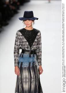 Jan. 20, 2016 - Berlin, Germany - Mercedes-Benz Fashion Week Autum Winter 2016 in Berlin. A model presents collection of Rebekka Ruetz Berlin Germany - ZUMAp133