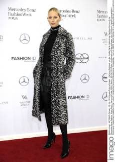 Karolina Kurkova bei der Guido Maria Kretschmer Fashion Show auf der Mercedes-Benz Fashion Week Berlin Autumn Winter 2016. Berlin, 20.01.2016 Foto:xS.xGabschx xFuturexImage