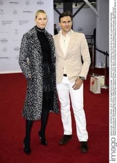 Karolina Kurkova mit Ehemann Archie Drury bei der Guido Maria Kretschmer Fashion Show auf der Mercedes-Benz Fashion Week Berlin Autumn Winter 2016. Berlin, 20.01.2016 Foto:xS.xGabschx xFuturexImage